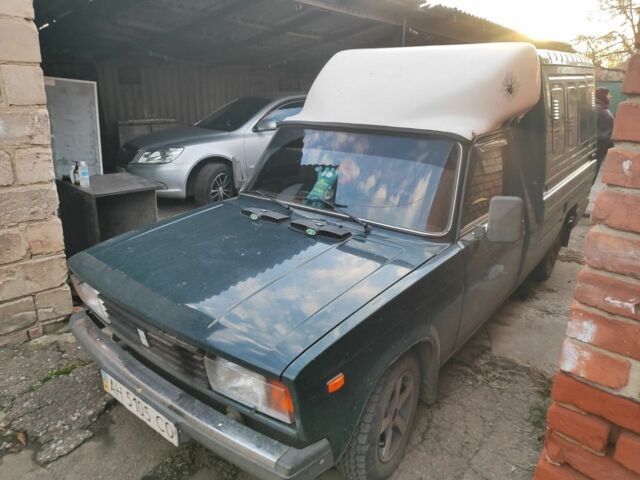 Зеленый ВАЗ 2105, объемом двигателя 1.6 л и пробегом 214 тыс. км за 1897 $, фото 1 на Automoto.ua