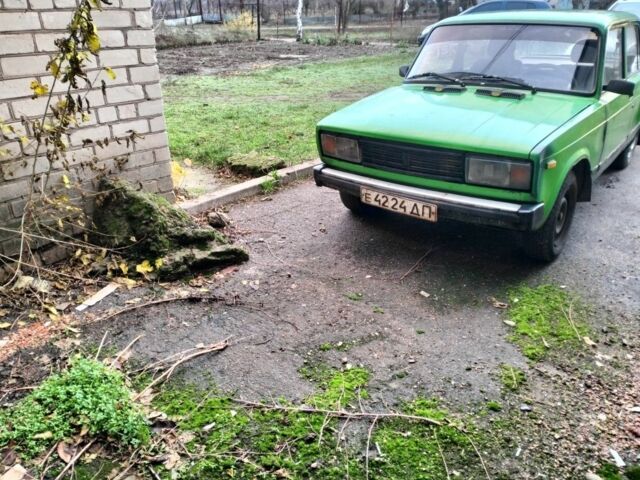 Зеленый ВАЗ 2105, объемом двигателя 1 л и пробегом 77 тыс. км за 300 $, фото 1 на Automoto.ua