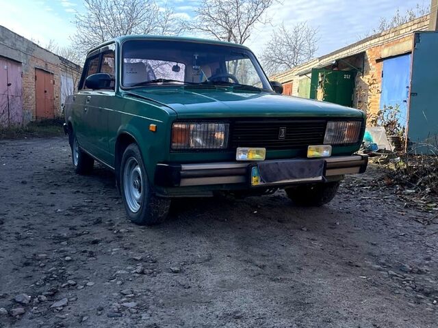 Зеленый ВАЗ 2105, объемом двигателя 15 л и пробегом 0 тыс. км за 1200 $, фото 1 на Automoto.ua