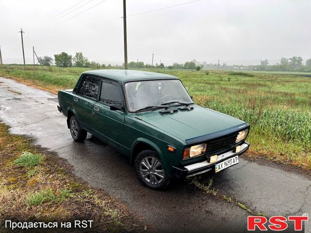 Зеленый ВАЗ 2105, объемом двигателя 1.5 л и пробегом 200 тыс. км за 799 $, фото 1 на Automoto.ua