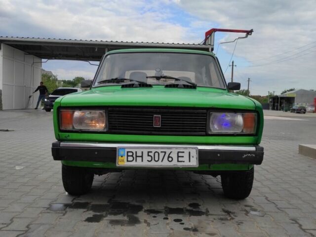 Зелений ВАЗ 2105, об'ємом двигуна 1.45 л та пробігом 50 тис. км за 850 $, фото 1 на Automoto.ua