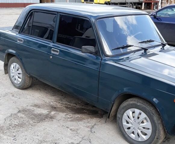 Зеленый ВАЗ 2105, объемом двигателя 1.5 л и пробегом 144 тыс. км за 1163 $, фото 1 на Automoto.ua