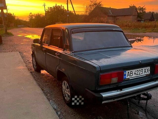 Зеленый ВАЗ 2105, объемом двигателя 1.3 л и пробегом 300 тыс. км за 600 $, фото 1 на Automoto.ua