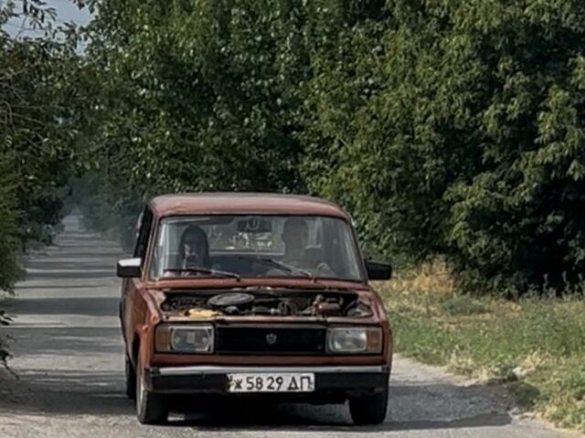 Оранжевый ВАЗ 2105, объемом двигателя 1.5 л и пробегом 3 тыс. км за 13 $, фото 1 на Automoto.ua