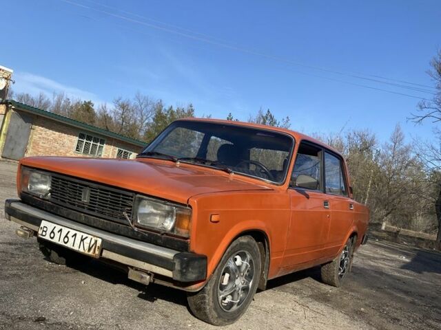 Оранжевый ВАЗ 2105, объемом двигателя 1.5 л и пробегом 3 тыс. км за 650 $, фото 1 на Automoto.ua