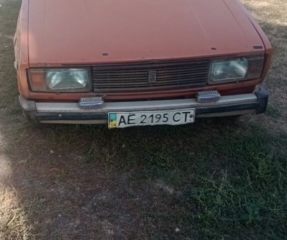 Оранжевый ВАЗ 2105, объемом двигателя 1 л и пробегом 7 тыс. км за 364 $, фото 1 на Automoto.ua