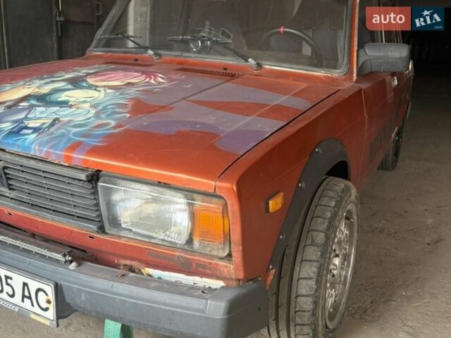 Помаранчевий ВАЗ 2105, об'ємом двигуна 1.57 л та пробігом 900 тис. км за 1200 $, фото 1 на Automoto.ua