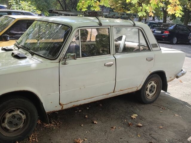 Белый ВАЗ 2106, объемом двигателя 1.5 л и пробегом 33 тыс. км за 600 $, фото 1 на Automoto.ua