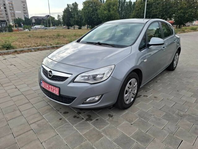 Білий ВАЗ 2106, об'ємом двигуна 1.3 л та пробігом 2 тис. км за 437 $, фото 1 на Automoto.ua