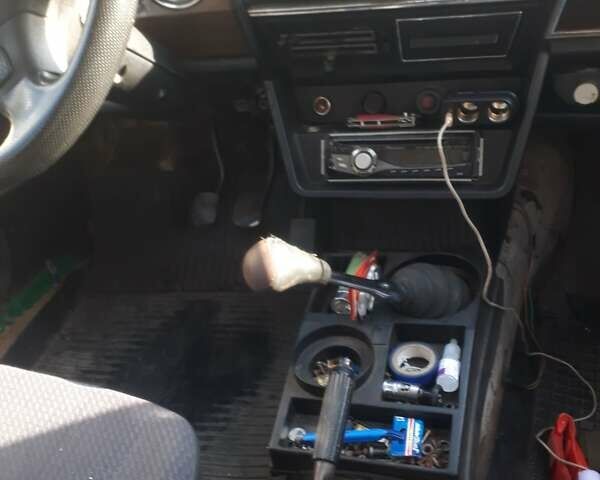 Белый ВАЗ 2106, объемом двигателя 0 л и пробегом 485 тыс. км за 599 $, фото 1 на Automoto.ua