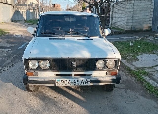 Белый ВАЗ 2106, объемом двигателя 0 л и пробегом 100 тыс. км за 407 $, фото 1 на Automoto.ua