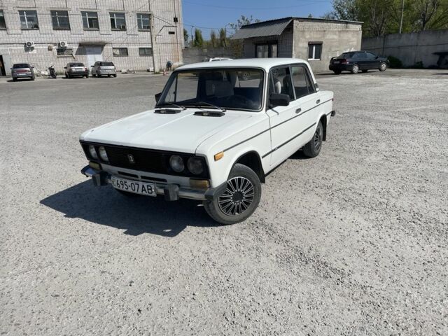 Белый ВАЗ 2106, объемом двигателя 1.5 л и пробегом 180 тыс. км за 600 $, фото 1 на Automoto.ua