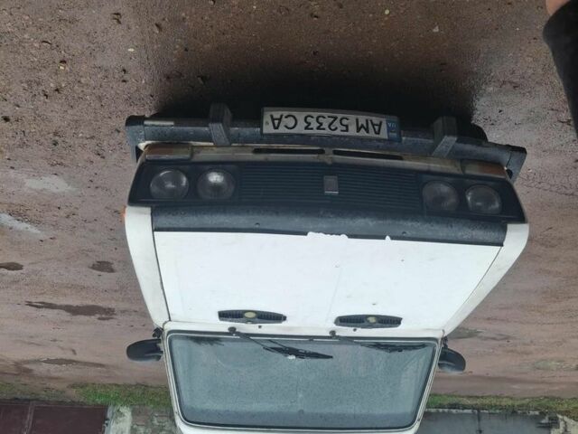 Білий ВАЗ 2106, об'ємом двигуна 1.5 л та пробігом 10 тис. км за 350 $, фото 1 на Automoto.ua