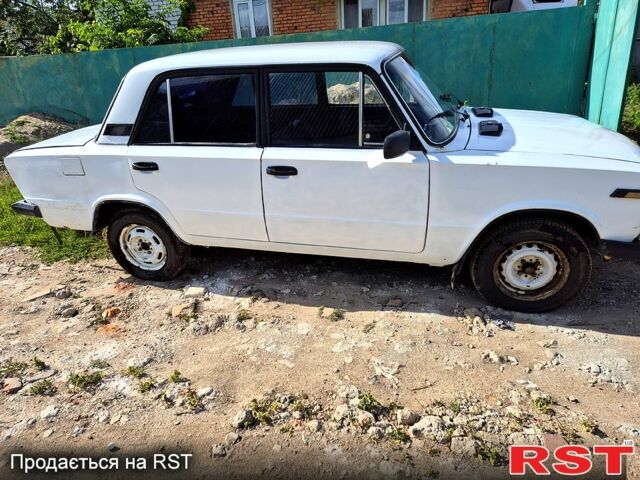 Білий ВАЗ 2106, об'ємом двигуна 1.3 л та пробігом 300 тис. км за 650 $, фото 1 на Automoto.ua