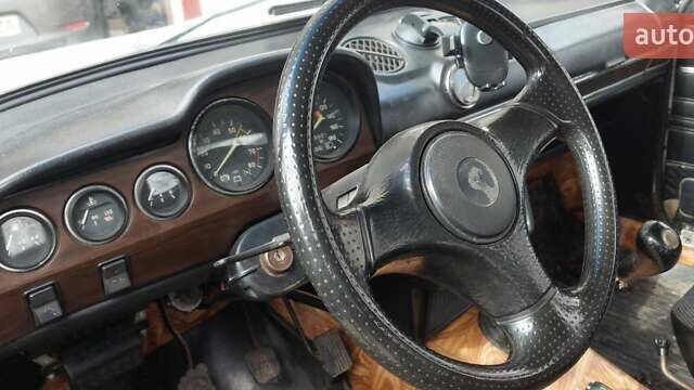 Белый ВАЗ 2106, объемом двигателя 1.3 л и пробегом 80 тыс. км за 600 $, фото 1 на Automoto.ua