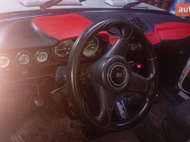 Белый ВАЗ 2106, объемом двигателя 1.3 л и пробегом 361 тыс. км за 850 $, фото 1 на Automoto.ua
