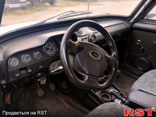 Белый ВАЗ 2106, объемом двигателя 1.5 л и пробегом 80 тыс. км за 350 $, фото 1 на Automoto.ua