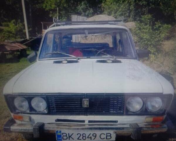 Белый ВАЗ 2106, объемом двигателя 1.29 л и пробегом 300 тыс. км за 350 $, фото 1 на Automoto.ua