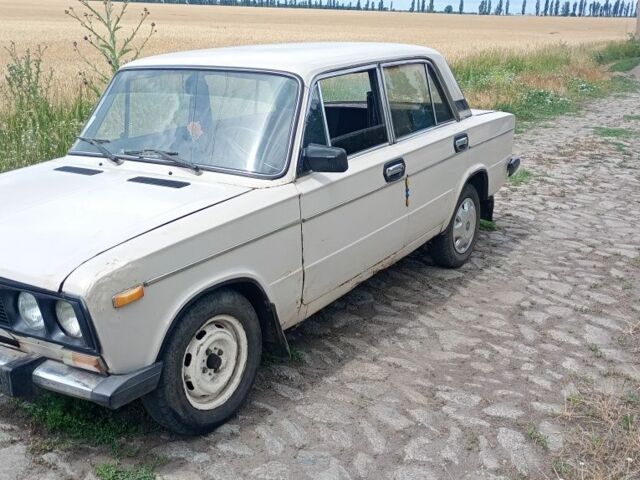 Белый ВАЗ 2106, объемом двигателя 0 л и пробегом 200 тыс. км за 338 $, фото 1 на Automoto.ua