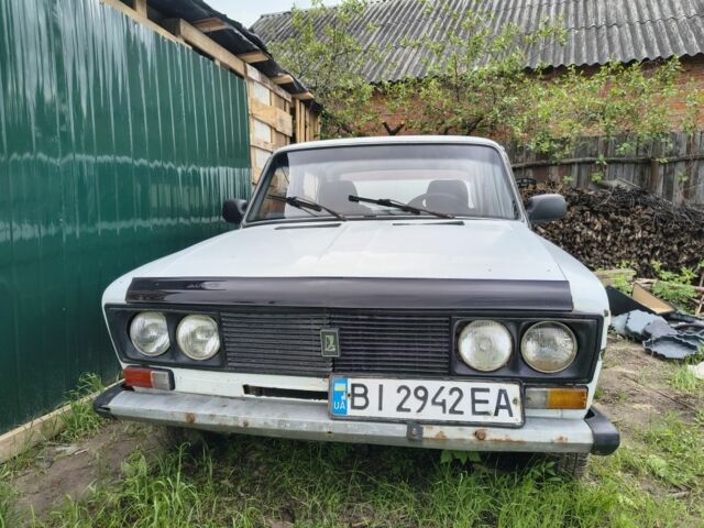 Белый ВАЗ 2106, объемом двигателя 1.3 л и пробегом 220 тыс. км за 400 $, фото 1 на Automoto.ua