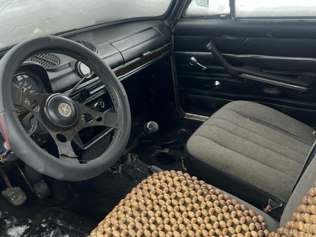 Белый ВАЗ 2106, объемом двигателя 1.5 л и пробегом 250 тыс. км за 400 $, фото 1 на Automoto.ua