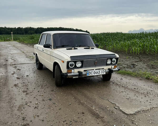 Белый ВАЗ 2106, объемом двигателя 1.3 л и пробегом 350 тыс. км за 850 $, фото 1 на Automoto.ua