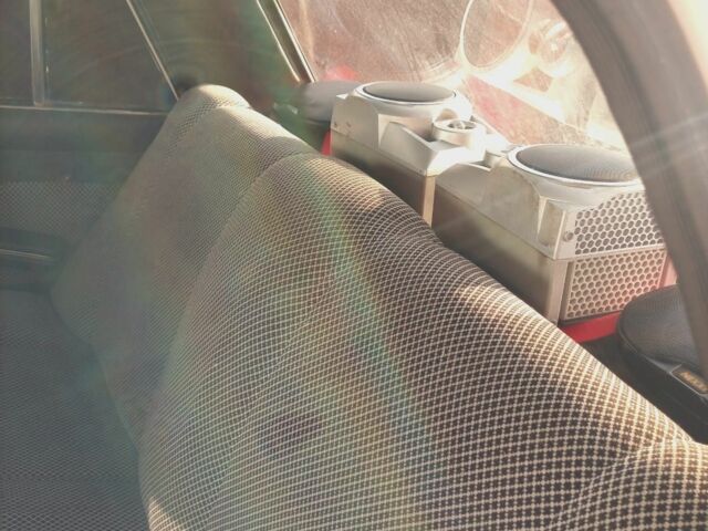 Белый ВАЗ 2106, объемом двигателя 1.6 л и пробегом 60 тыс. км за 850 $, фото 1 на Automoto.ua