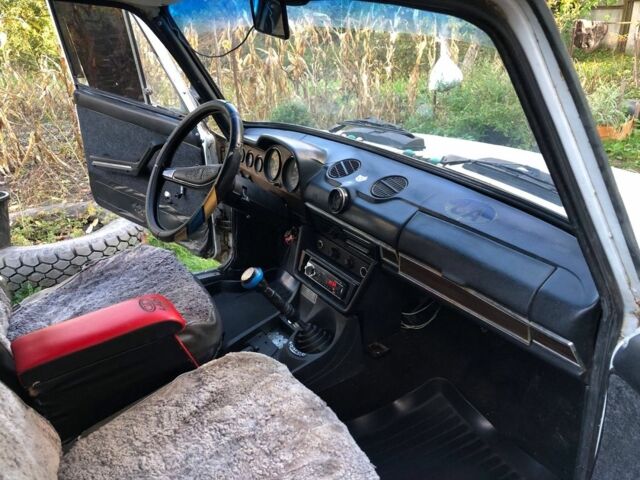 Белый ВАЗ 2106, объемом двигателя 0 л и пробегом 600 тыс. км за 650 $, фото 1 на Automoto.ua