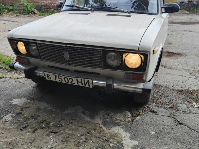 Белый ВАЗ 2106, объемом двигателя 0 л и пробегом 300 тыс. км за 313 $, фото 1 на Automoto.ua