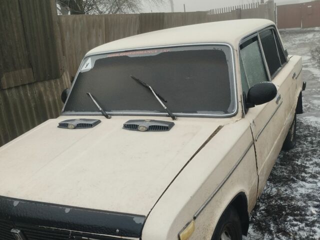 Белый ВАЗ 2106, объемом двигателя 1 л и пробегом 15 тыс. км за 256 $, фото 1 на Automoto.ua