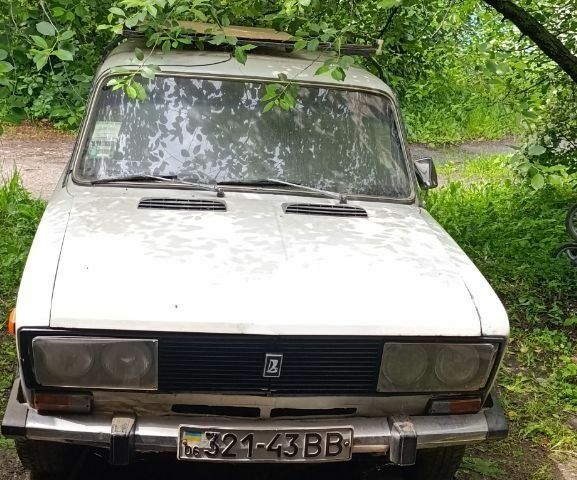Белый ВАЗ 2106, объемом двигателя 1.3 л и пробегом 50 тыс. км за 800 $, фото 1 на Automoto.ua