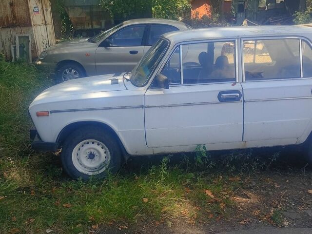 Белый ВАЗ 2106, объемом двигателя 1.3 л и пробегом 200 тыс. км за 550 $, фото 1 на Automoto.ua