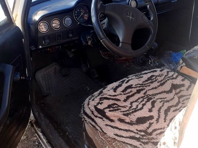 Белый ВАЗ 2106, объемом двигателя 16 л и пробегом 0 тыс. км за 650 $, фото 1 на Automoto.ua