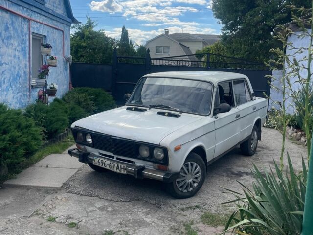 Белый ВАЗ 2106, объемом двигателя 1.5 л и пробегом 333 тыс. км за 300 $, фото 1 на Automoto.ua