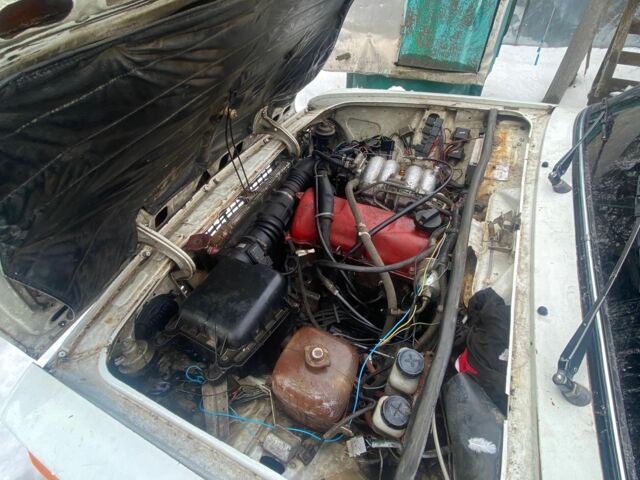 Белый ВАЗ 2106, объемом двигателя 1.5 л и пробегом 60 тыс. км за 800 $, фото 1 на Automoto.ua