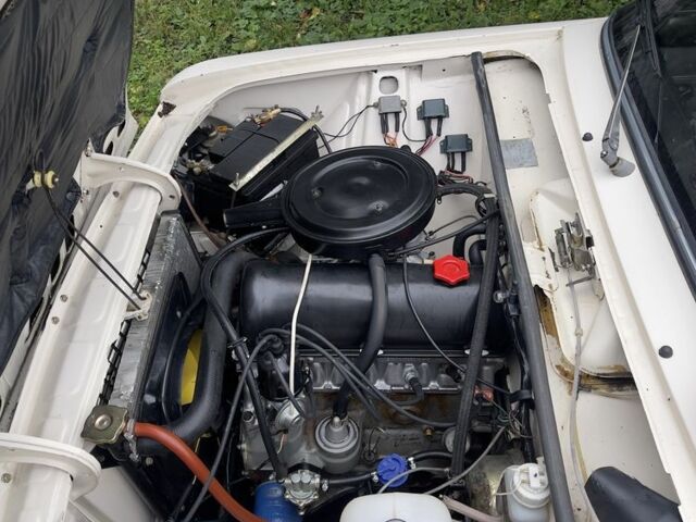 Білий ВАЗ 2106, об'ємом двигуна 1.5 л та пробігом 80 тис. км за 1990 $, фото 1 на Automoto.ua