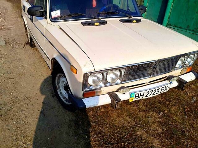 Белый ВАЗ 2106, объемом двигателя 1.3 л и пробегом 210 тыс. км за 1000 $, фото 1 на Automoto.ua