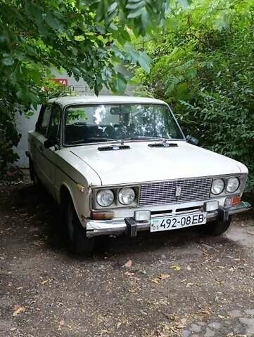 Білий ВАЗ 2106, об'ємом двигуна 1.5 л та пробігом 400 тис. км за 600 $, фото 1 на Automoto.ua