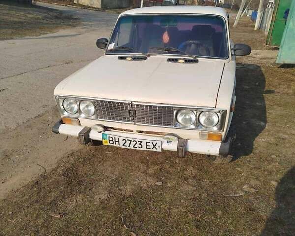 Белый ВАЗ 2106, объемом двигателя 1.3 л и пробегом 200 тыс. км за 1000 $, фото 1 на Automoto.ua