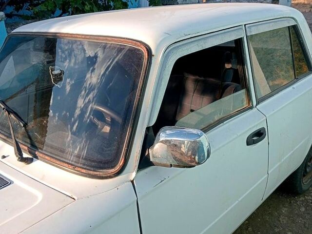 Белый ВАЗ 2106, объемом двигателя 1.3 л и пробегом 200 тыс. км за 550 $, фото 1 на Automoto.ua