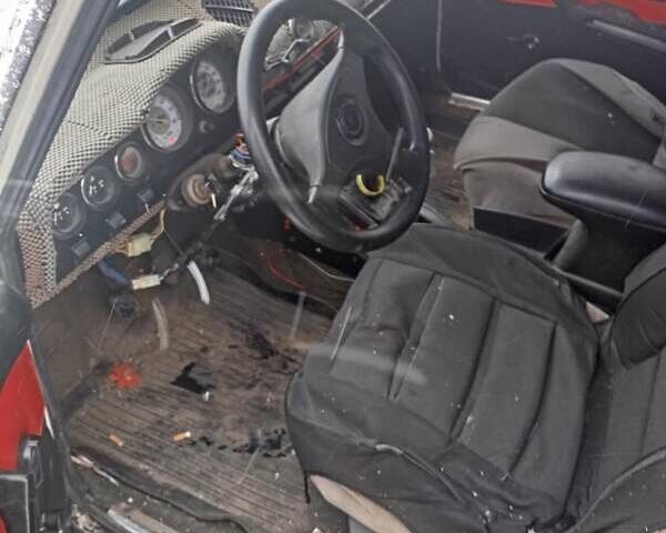Белый ВАЗ 2106, объемом двигателя 1.6 л и пробегом 285 тыс. км за 1200 $, фото 1 на Automoto.ua
