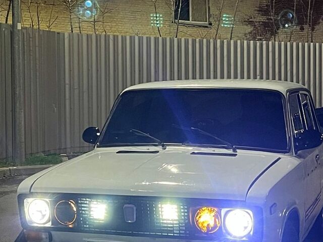 Белый ВАЗ 2106, объемом двигателя 1.3 л и пробегом 300 тыс. км за 500 $, фото 1 на Automoto.ua