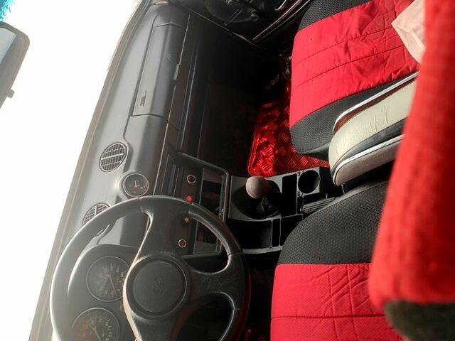 Белый ВАЗ 2106, объемом двигателя 1.3 л и пробегом 0 тыс. км за 450 $, фото 1 на Automoto.ua