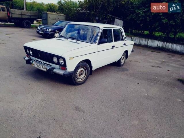Белый ВАЗ 2106, объемом двигателя 1.5 л и пробегом 200 тыс. км за 900 $, фото 1 на Automoto.ua
