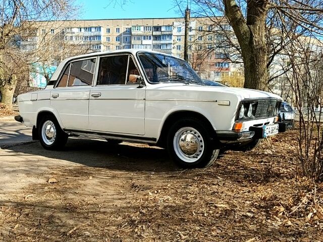 Белый ВАЗ 2106, объемом двигателя 1.5 л и пробегом 60 тыс. км за 1940 $, фото 1 на Automoto.ua