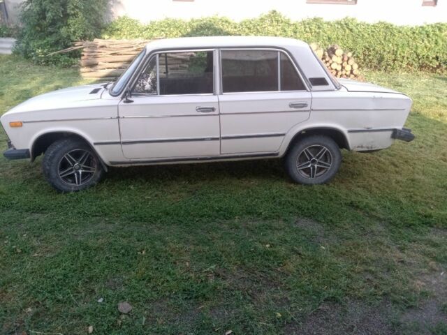 Белый ВАЗ 2106, объемом двигателя 0 л и пробегом 90 тыс. км за 1200 $, фото 1 на Automoto.ua