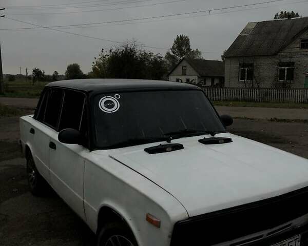 Белый ВАЗ 2106, объемом двигателя 1.5 л и пробегом 55 тыс. км за 1000 $, фото 1 на Automoto.ua