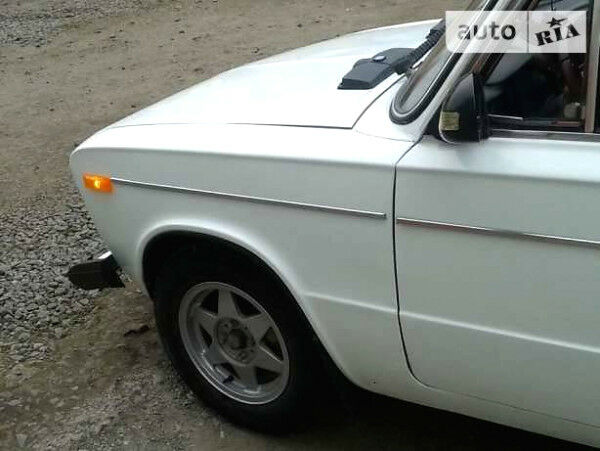 Белый ВАЗ 2106, объемом двигателя 1.3 л и пробегом 15 тыс. км за 1350 $, фото 1 на Automoto.ua