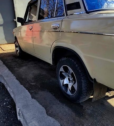 Бежевий ВАЗ 2106, об'ємом двигуна 1.3 л та пробігом 85 тис. км за 1050 $, фото 1 на Automoto.ua