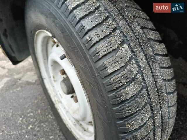 Бежевый ВАЗ 2106, объемом двигателя 1.3 л и пробегом 150 тыс. км за 500 $, фото 1 на Automoto.ua